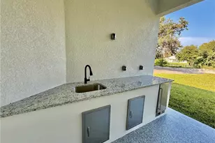 805 Lincoln Ave, Lehigh Acres, FL 33972 - Photo 39