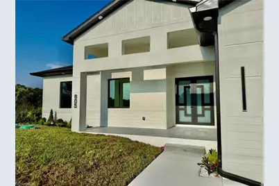 805 Lincoln Ave, Lehigh Acres, FL 33972 - Photo 3