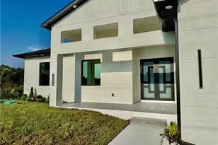805 Lincoln Ave, Lehigh Acres, FL 33972 - Photo 3