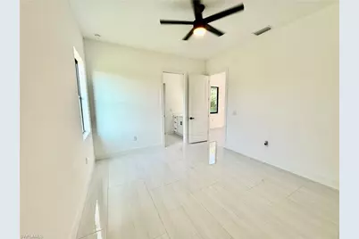 805 Lincoln Ave, Lehigh Acres, FL 33972 - Photo 27