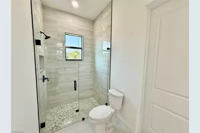 805 Lincoln Ave, Lehigh Acres, FL 33972 - Photo 29