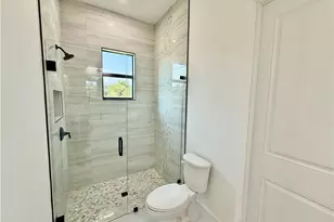 805 Lincoln Ave, Lehigh Acres, FL 33972 - Photo 29