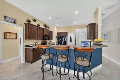 2724 Miracle Pkwy, Cape Coral, FL 33914 - Photo 5
