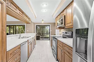 12538 Barrington Ct, Fort Myers, FL 33908 - Photo 13