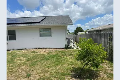 22127 Lancaster Ave, Port Charlotte, FL 33952 - Photo 25