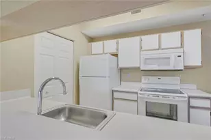6321 Aragon Way, Fort Myers, FL 33966 - Photo 17