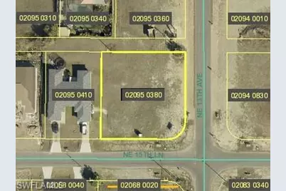 1229 NE 15th Ln, Cape Coral, FL 33909 - Photo 1