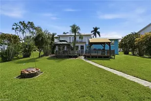 15636 Light Blue Cir, Fort Myers, FL 33908 - Photo 43