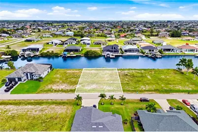 1519 NW 41st Pl, Cape Coral, FL 33993 - Photo 5