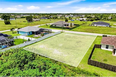 3518 NW 39th Ln, Cape Coral, FL 33993 - Photo 9
