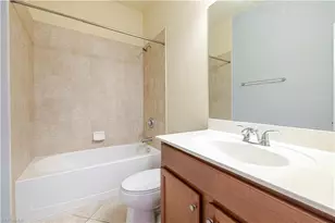 11318 Red Bluff Ln, Fort Myers, FL 33912 - Photo 17