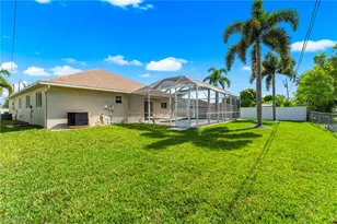 1312 SW 28th Terrace, Cape Coral, FL 33914 - Photo 31