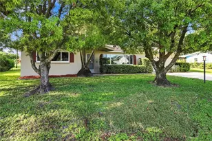 2248 Ivy Ave, Fort Myers, FL 33907 - Photo 3