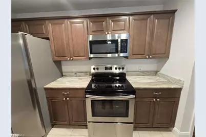 1310 SW 7th Ct, Cape Coral, FL 33991 - Photo 5