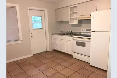334 Palmetto Dr #2, Cape Coral, FL 33904 - Photo 9