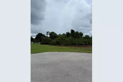 6012 Taro Ct, Fort Myers, FL 33905 - Photo 7