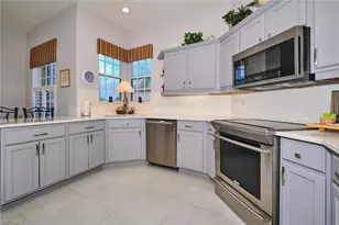 9203 Willowcrest Ct, Fort Myers, FL 33908 - Photo 19