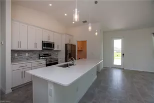 2102 NW 6th Pl, Cape Coral, FL 33993 - Photo 5