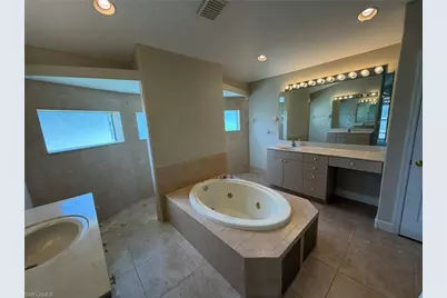 2015 NE 10th Ave, Cape Coral, FL 33909 - Photo 15