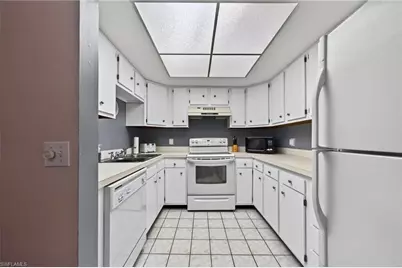 13255 Broadhurst Loop, Fort Myers, FL 33919 - Photo 9