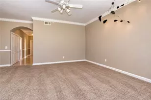 10453 Washingtonia Palm Way, Fort Myers, FL 33966 - Photo 3