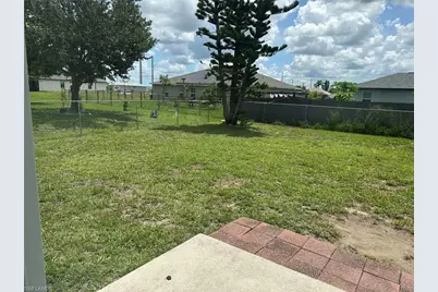 2231 NW 7th Pl, Cape Coral, FL 33993 - Photo 23
