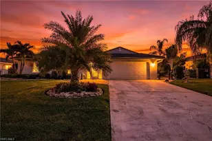 1024 E Archer Parkway, Cape Coral, FL 33904 - Photo 1