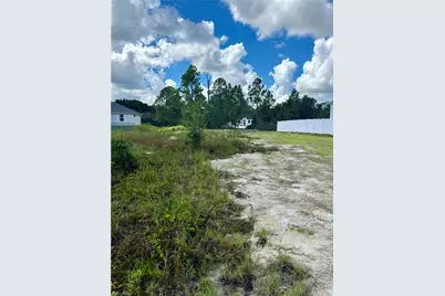 754 Clancy St E, Lehigh Acres, FL 33974 - Photo 5