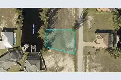 1608 NW 39th Ave, Cape Coral, FL 33993 - Photo 3
