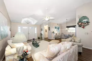 17837 Dracena Cir, North Fort Myers, FL 33917 - Photo 5