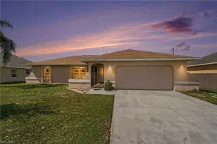 511 Trafalgar Pkwy, Cape Coral, FL 33991 - Photo 1