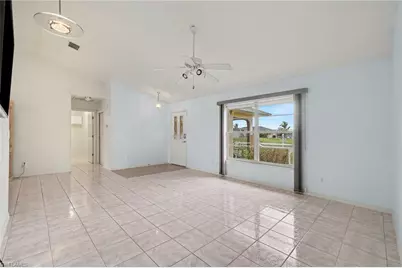 511 Trafalgar Pkwy, Cape Coral, FL 33991 - Photo 7