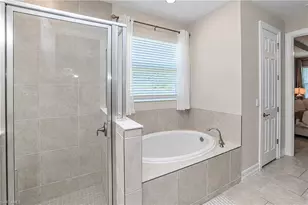 113 SW 33rd Pl, Cape Coral, FL 33991 - Photo 17