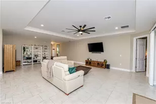 113 SW 33rd Pl, Cape Coral, FL 33991 - Photo 11