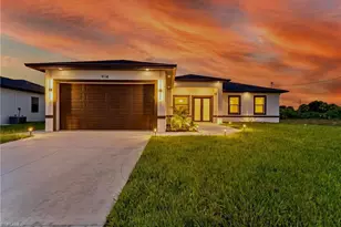 914 Manresa Ave S, Lehigh Acres, FL 33974 - Photo 1