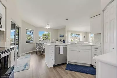 313 SE 23rd Ter, Cape Coral, FL 33990 - Photo 23