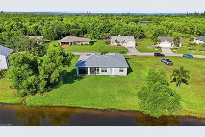 4507 Lake Heather Cir, Saint James City, FL 33956 - Photo 37
