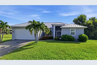 4507 Lake Heather Cir, Saint James City, FL 33956 - Photo 1
