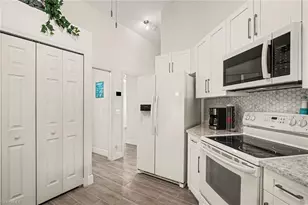 405 Poinsettia Ave, Lehigh Acres, FL 33972 - Photo 11