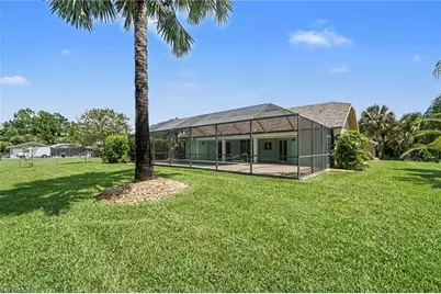 405 Poinsettia Ave, Lehigh Acres, FL 33972 - Photo 39
