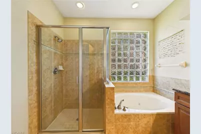12369 Country Day Cir, Fort Myers, FL 33913 - Photo 19