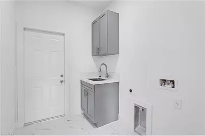 1909 NW 24th Pl, Cape Coral, FL 33993 - Photo 25