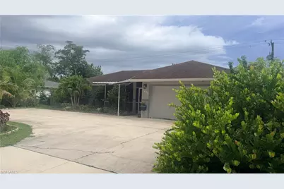 2230 Crystal Dr, Fort Myers, FL 33907 - Photo 5