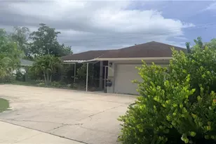 2230 Crystal Dr, Fort Myers, FL 33907 - Photo 5