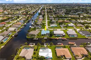 205 SW 37th Ln, Cape Coral, FL 33914 - Photo 41