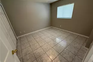 1040 Ainsworth St E, Lehigh Acres, FL 33974 - Photo 11