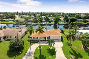 4529 SE 1st Ave, Cape Coral, FL 33904 - Photo 5