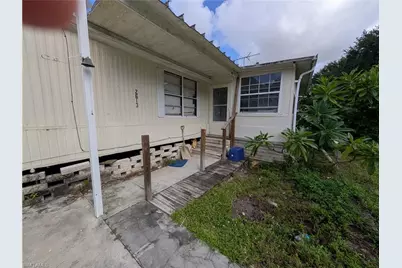 2613 Harmony Ave, North Fort Myers, FL 33917 - Photo 5