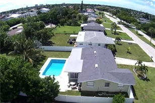 438 El Dorado Pkwy E, Cape Coral, FL 33904 - Photo 29