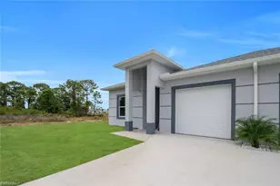 4648-4650 Leonard Blvd S, Lehigh Acres, FL 33973 - Photo 3
